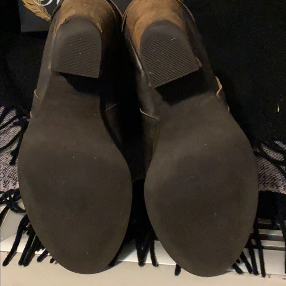Steve Madden booties - Picture 6 of 6